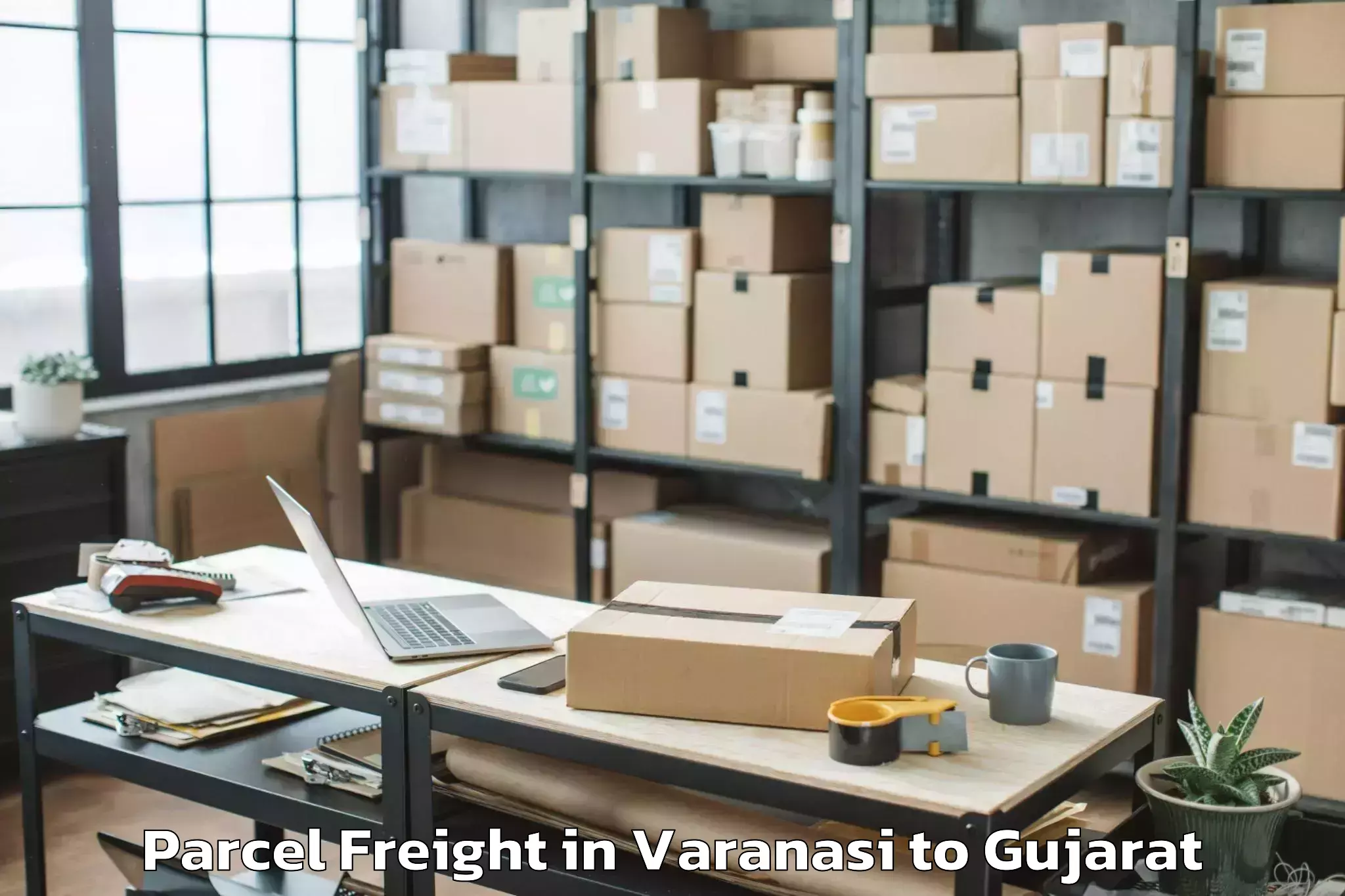 Get Varanasi to Jamkandorna Parcel Freight